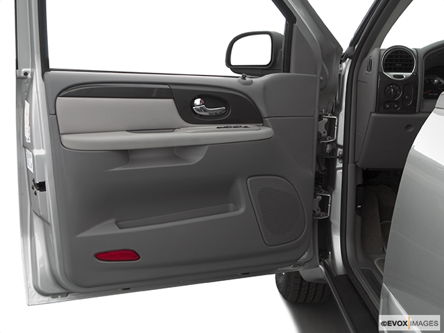 2005 GMC Envoy Front Door, Driver Side